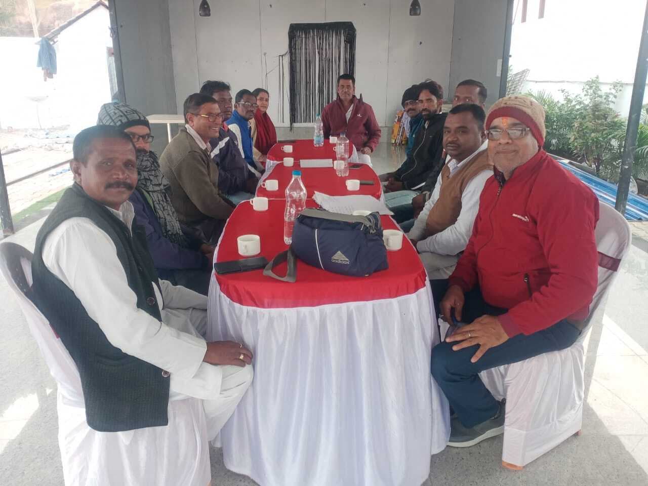 Giridih News :भ्रष्टाचार के खिलाफ आंदोलन करने का लिया संकल्प