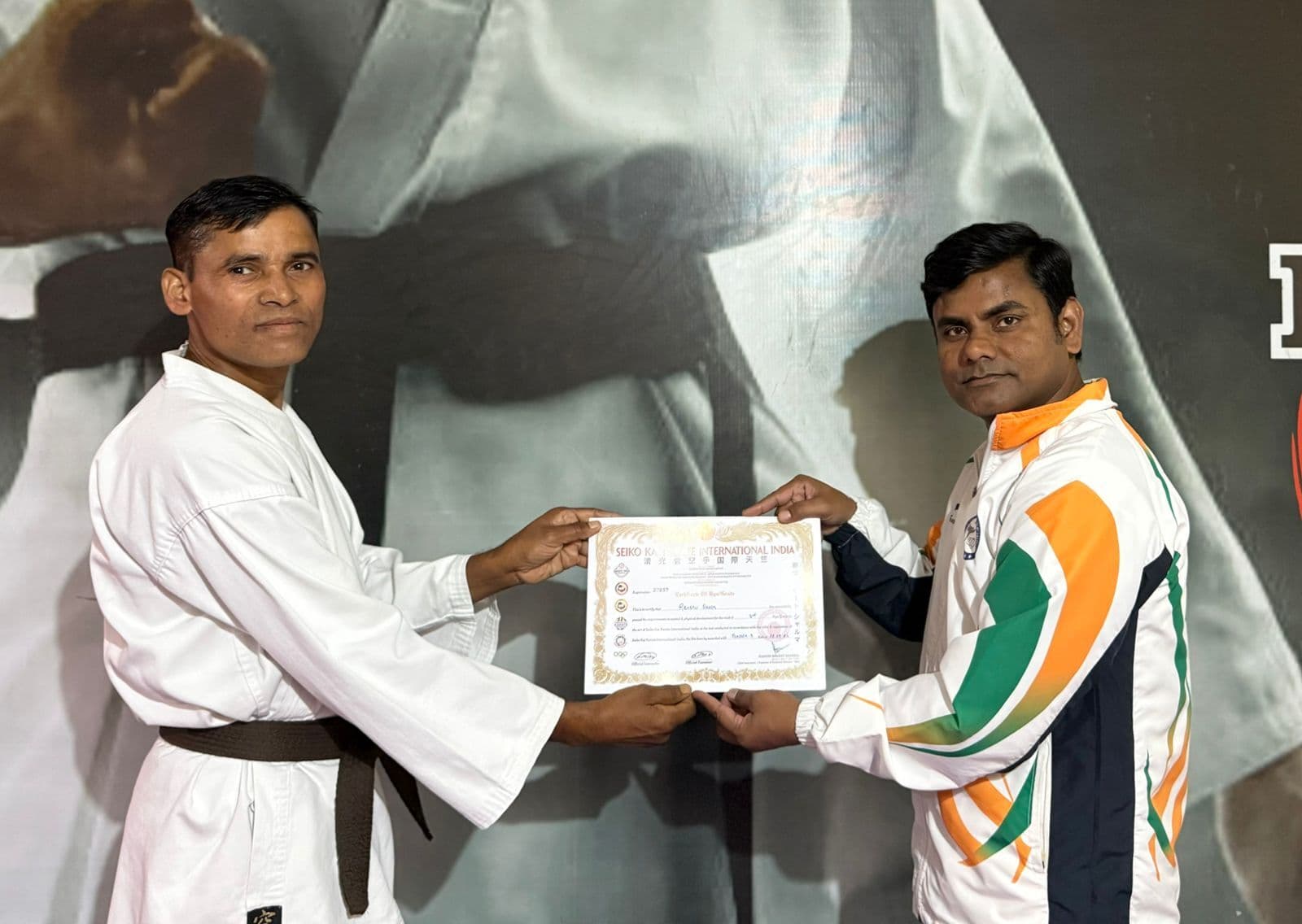 बेल्ट सेरेमनी में 43 वर्षीय रंथु उरांव को मिला ब्राउन बेल्ट