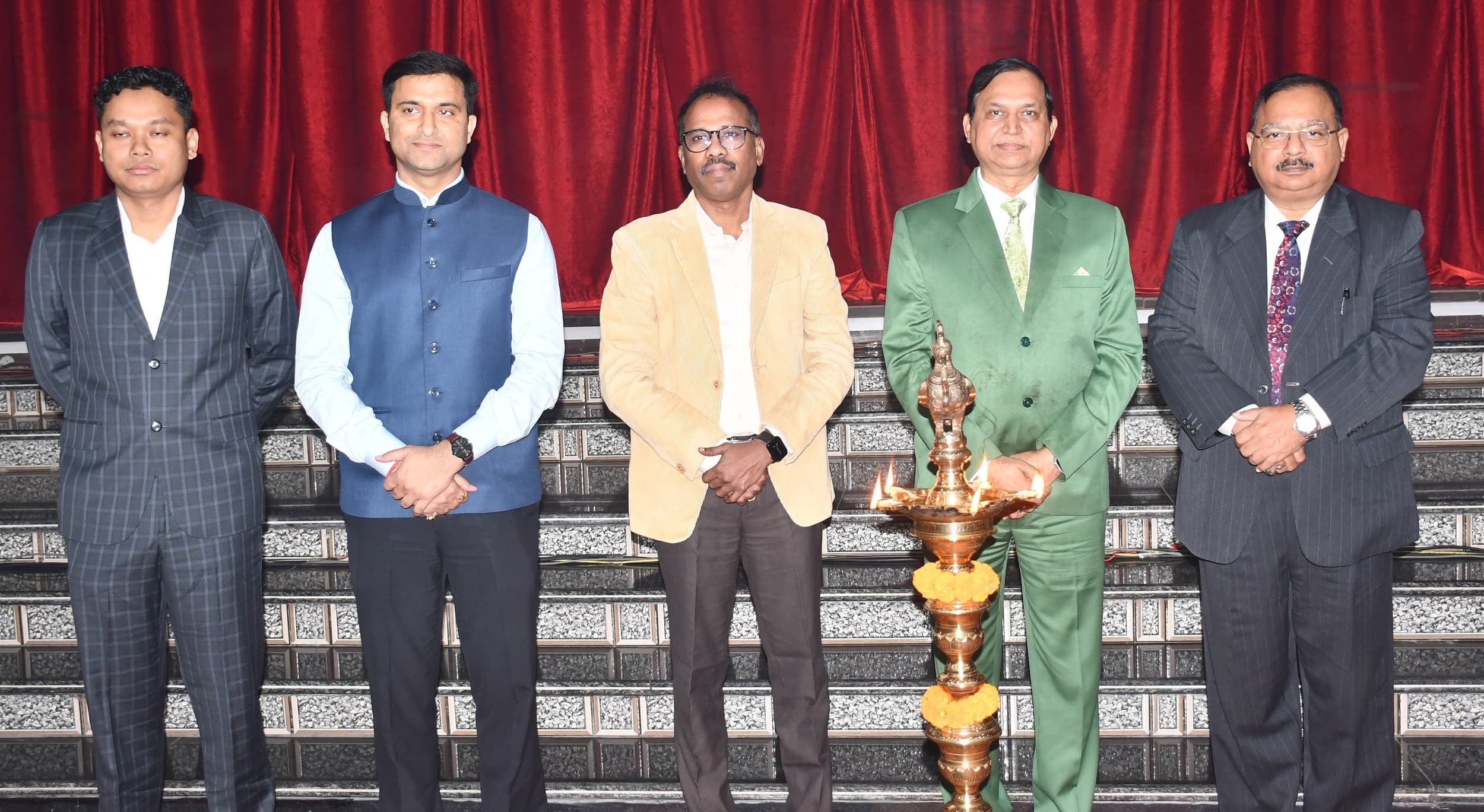 BOKARO NEWS: ज्ञान से तैयार होता है विनम्र व जिम्मेदार नागरिक : पुलिस महानिदेशक