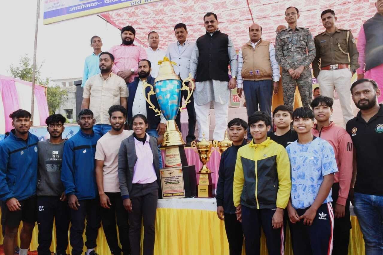 Wrestling : सीनियर स्टेट कुश्ती के दो वर्गों में जेएसएसपीएस की टीम चैंपियन