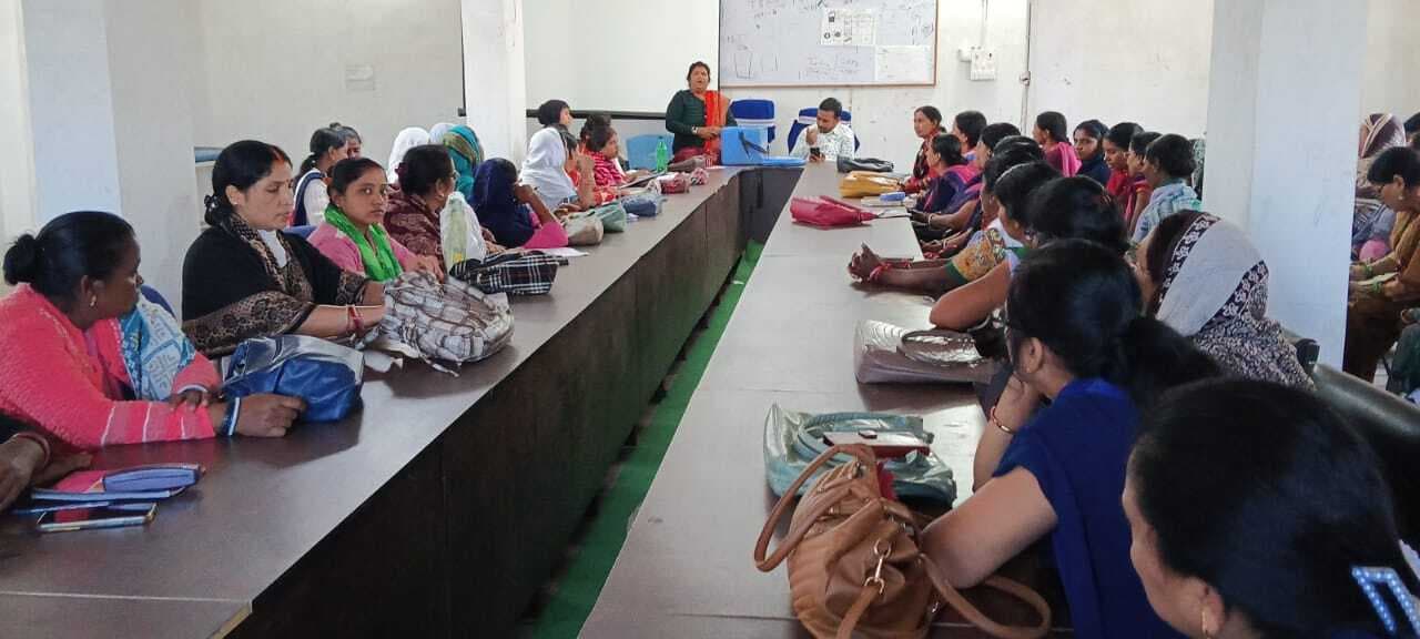 Deoghar news :  अनुमंडल में 52778 बच्चों को पोलियो ड्रॉप्स पिलाने का लक्ष्य