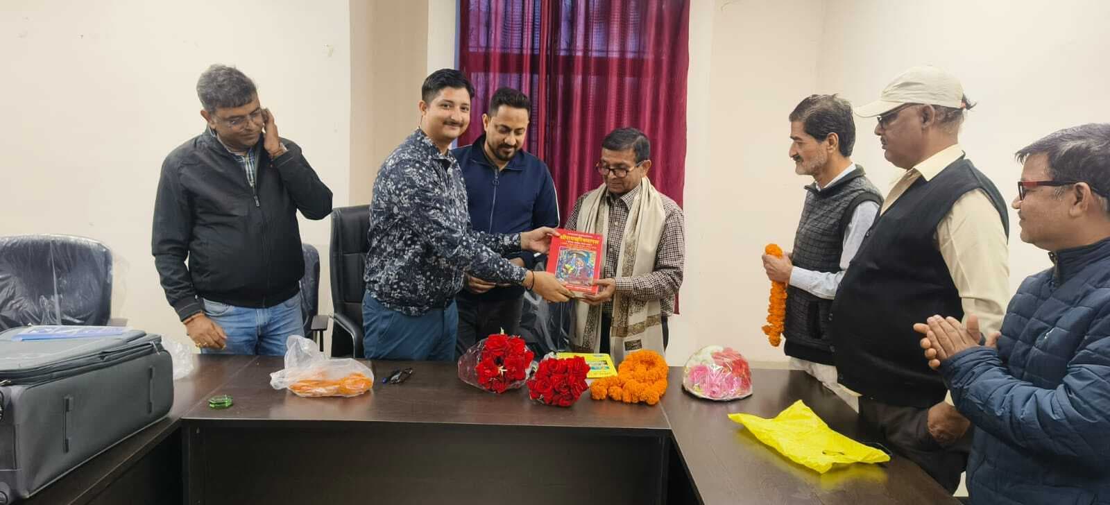 अवकाश प्राप्त सांख्यिकी पदाधिकारी को दी गयी विदाई