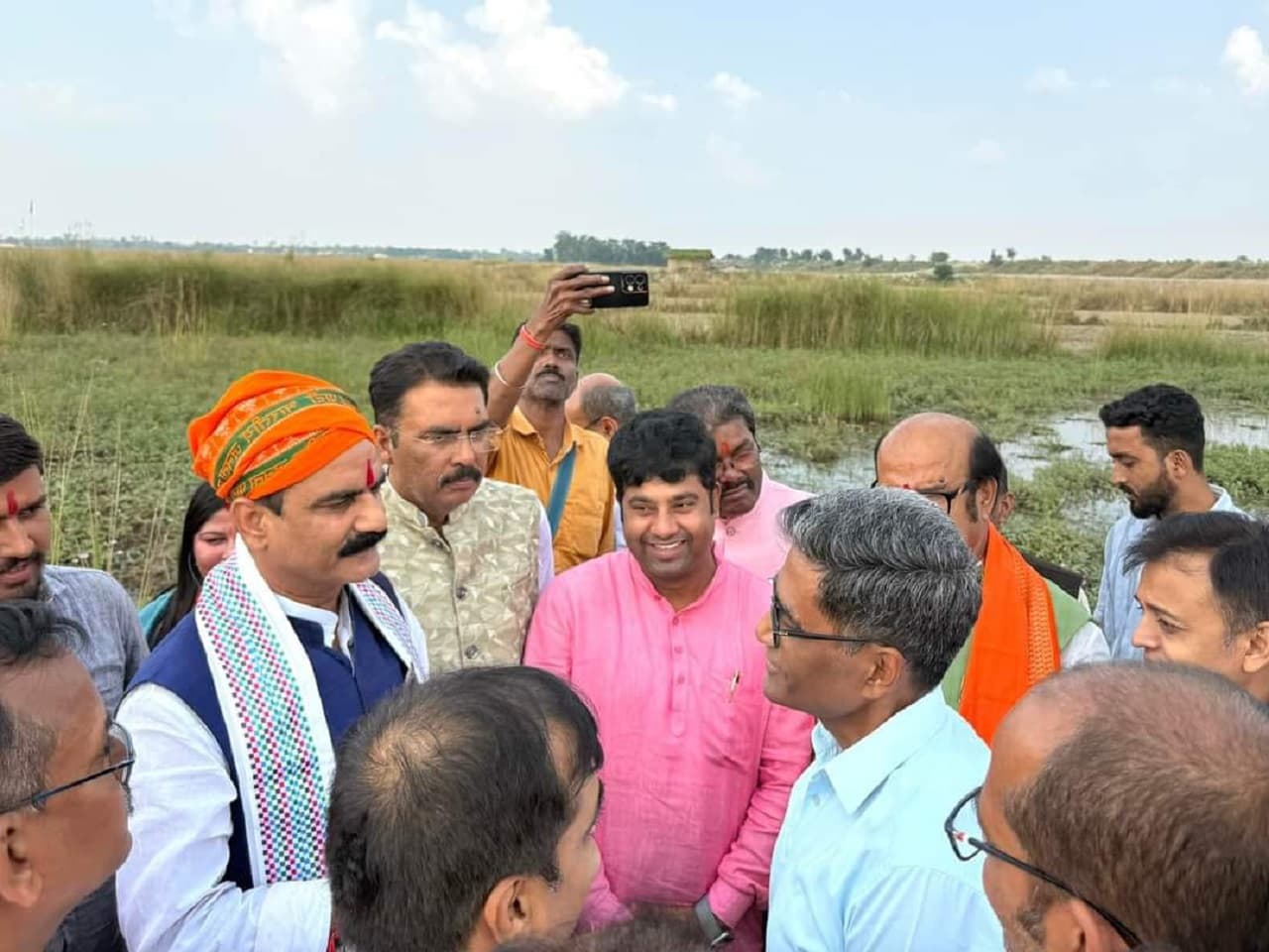 दरभंगा एम्स के निर्माण में हुई देरी पर टकरार, प्रत्यय अमृत ने की सांसद गोपालजी ठाकुर की बोलती बंद