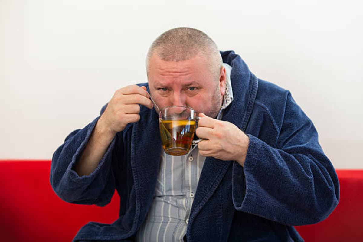 Fat Loss Tips: अब सर्दियों में भी तेजी से पिघलेगी शरीर में जमी जिद्दी चर्बी, ये चाय करेंगे आपकी मदद