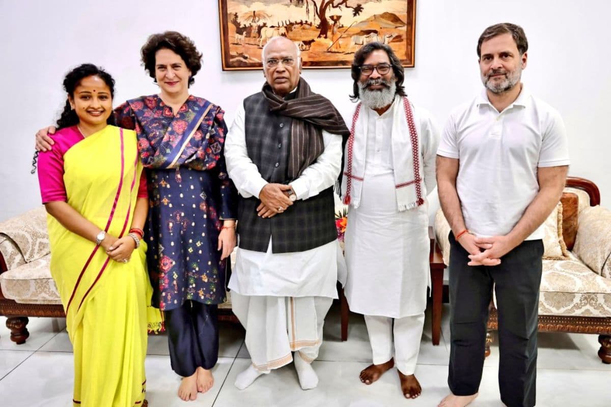 Jharkhand CM Oath Ceremony: हेमंत सोरेन का राहुल गांधी, मल्लिकार्जुन खरगे और प्रियंका गांधी को आमंत्रण