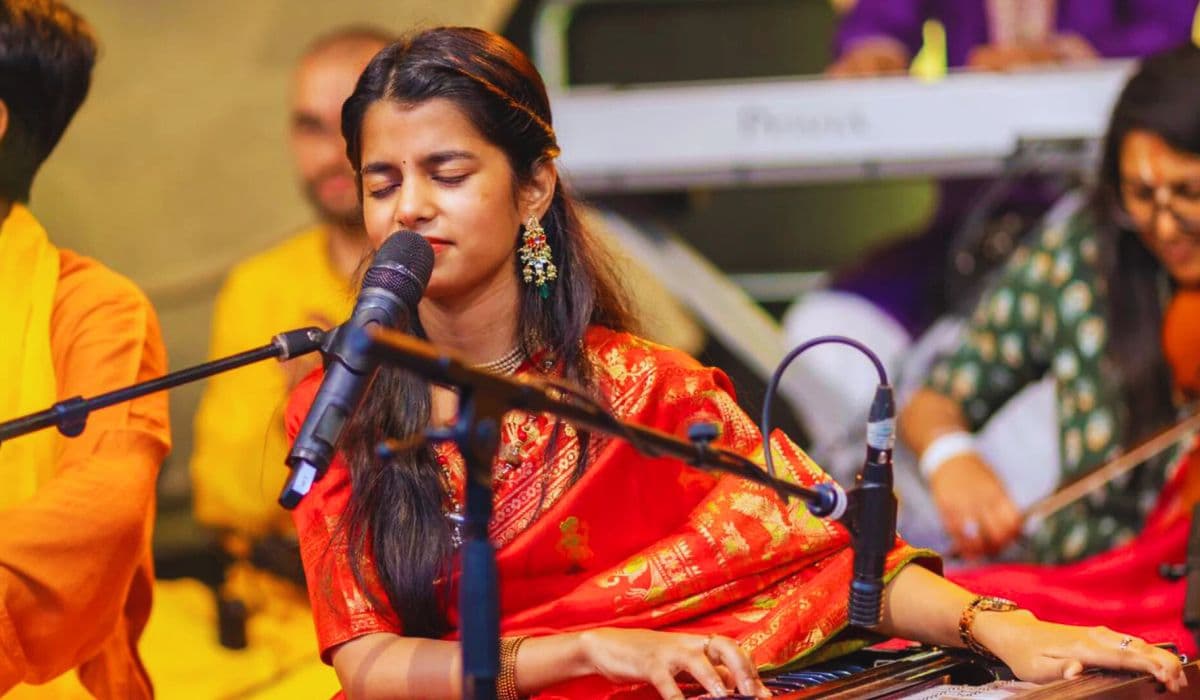 Sonepur Mela 2024: सोनपुर मेला में मैथिली ठाकुर बिखेरेंगी सुरों का जादू, श्रोताओं में दिख रहा जबरदस्त उत्साह