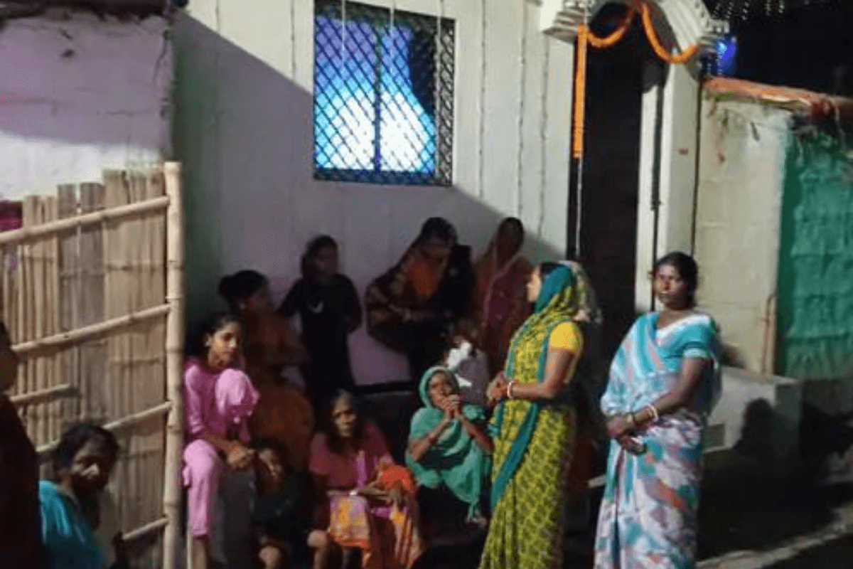 Muzaffarpur News: दीपावली की रात खाना बनाते समय गैस सलेंडर हुआ लीक, दंपती झुलसे