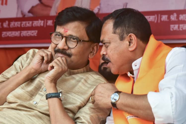 Maharashtra chunav result 2024 : ''हमारी सीटें चुरा ली'', एमवीएम के खराब प्रदर्शन पर बोले संजय राउत