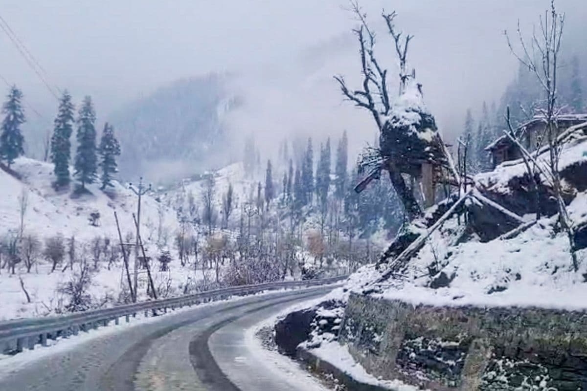 IMD Weather Update: देश के कई राज्य कोहरे की चपेट में, कश्मीर और हिमाचल में बर्फबारी, यहां 29 नवंबर तक भारी बारिश