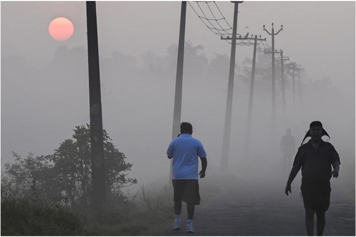 Bengal Weather Update : कोलकाता में पारा 15 डिग्री तक गिरा, जिलों में छाया रहेगा कोहरा