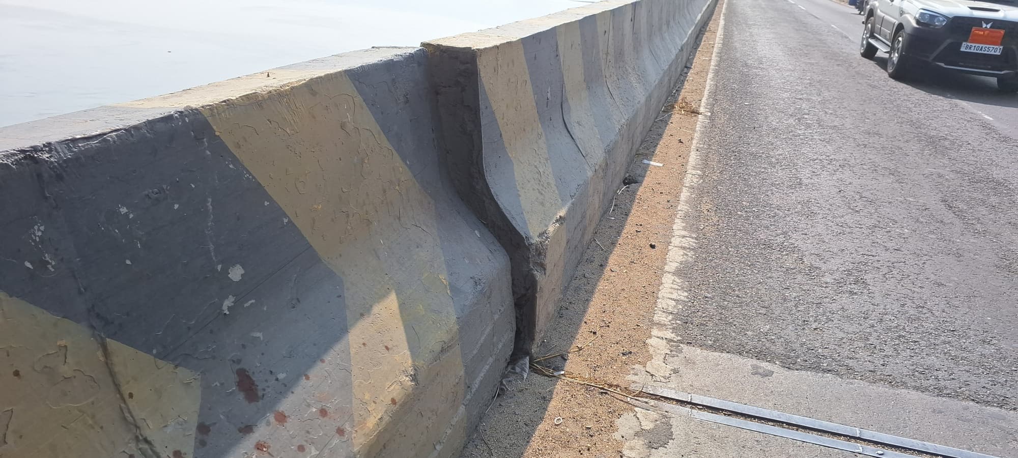 Bihar News: हादसे को निमंत्रण दे रहा कुरसेला का कोसी पुल, जानिए स्पैन रेलिंग में क्या आयी समस्या?