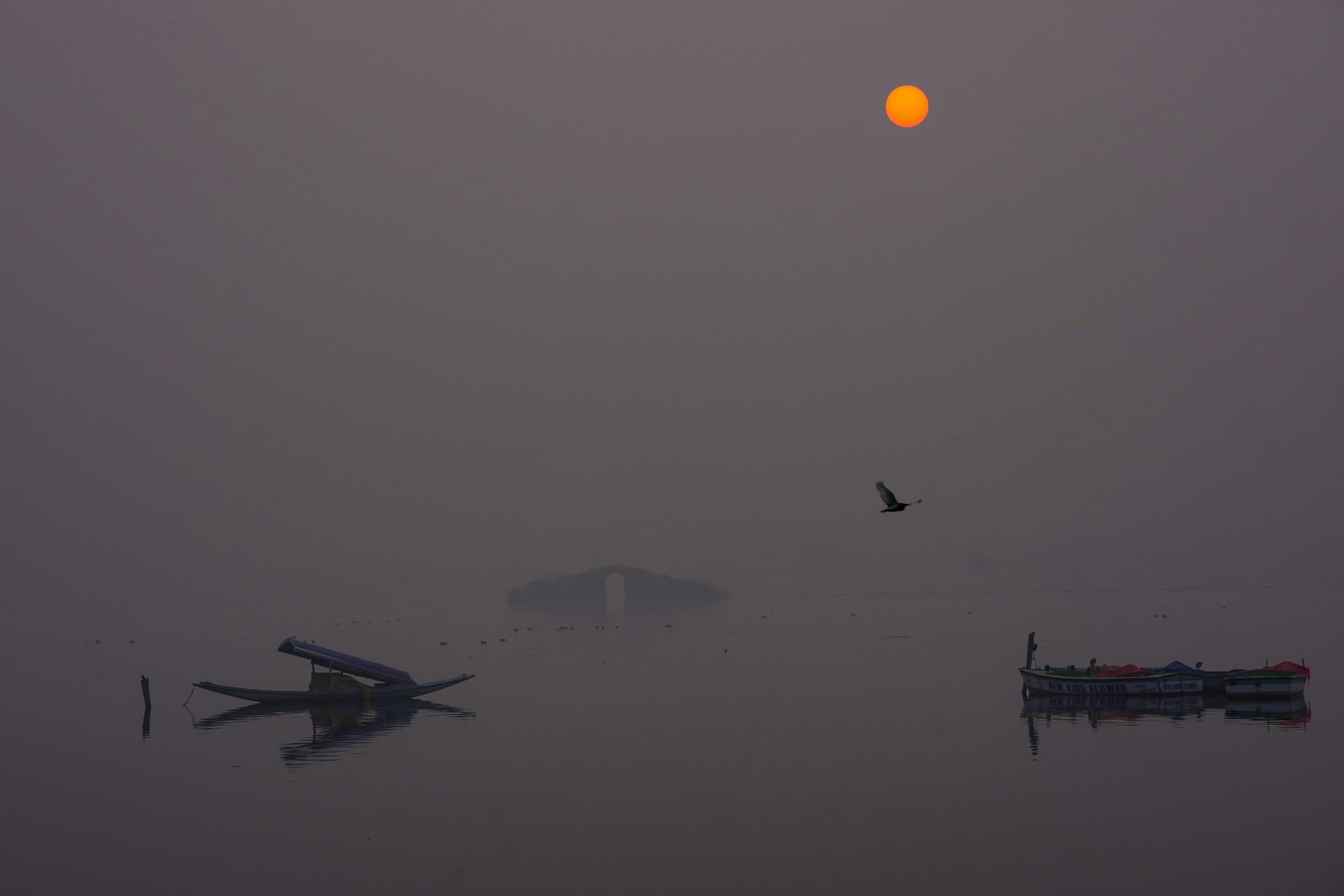 Weather Forecast: 26, 27 और 28 दिसंबर को ठंड और बर्फबारी के बीच होगी बारिश, जानिए अगले 3 दिन कैसा रहेगा मौसम