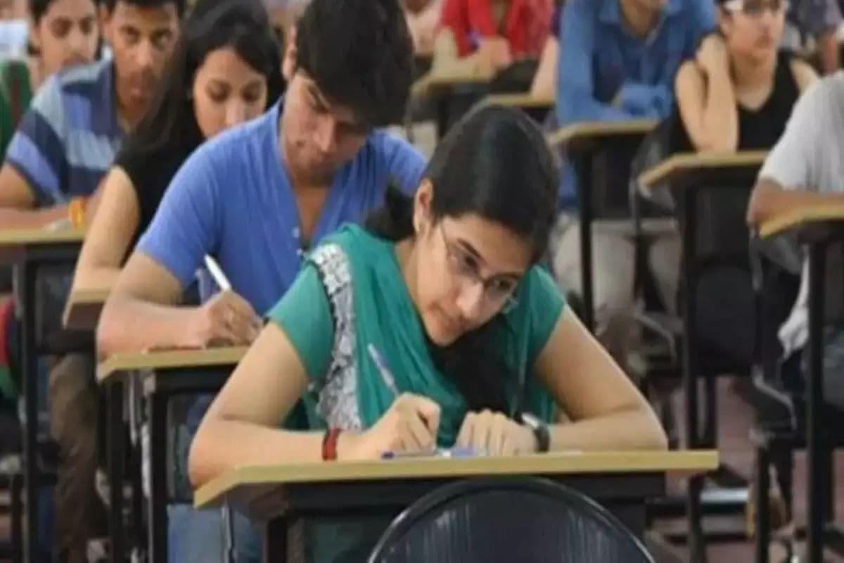 BPSC: 1 घंटे पहले एंट्री, एक शिफ्ट में एग्जाम, केंद्रों पर लगा जैमर, बीपीएससी की परीक्षा के लिए आयोग तैयार