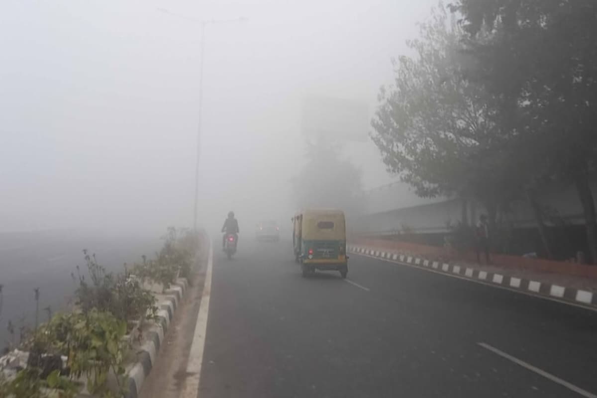 Muzaffarpur Weather: सर्द हवाओं ने बढ़ाई ठिठुरन, दिन में धूप से राहत, जानिए आज कैसा रहेगा मौसम का मिजाज?