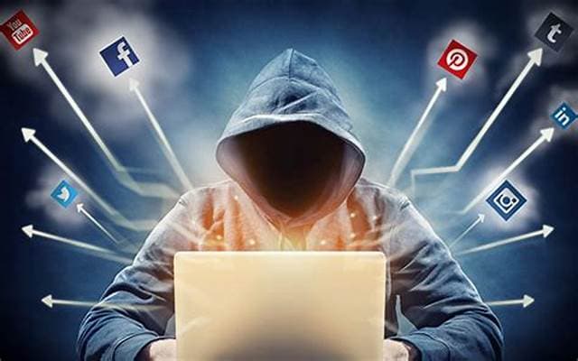 Jamshedpur Cyber Crime: सावधान.आपके Social Media पर है साइबर अपराधियों की नजर