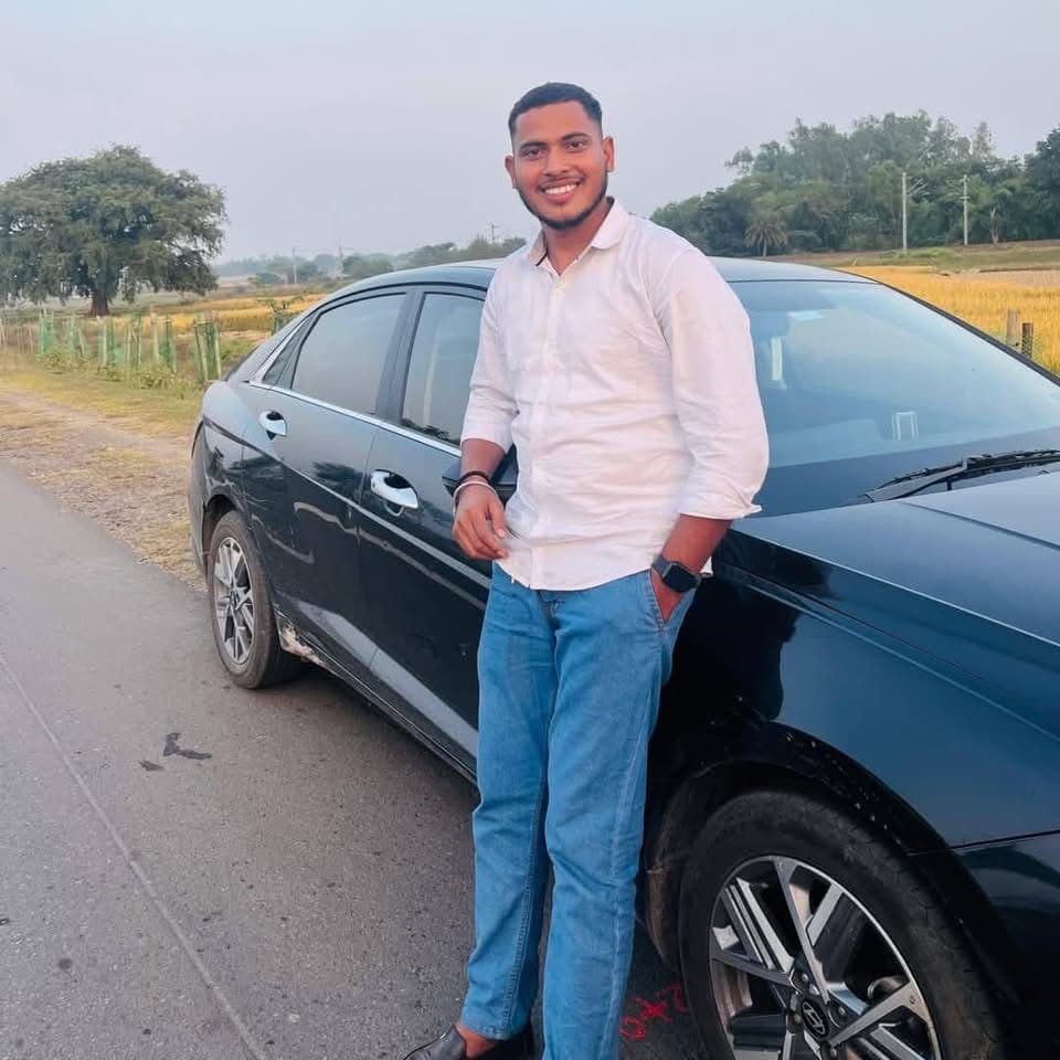 Jamshedpur Crime News:नामकुम के पास ट्रक-कार में टक्कर होने पर टेल्को के युवक की मौत,चार जख्मी