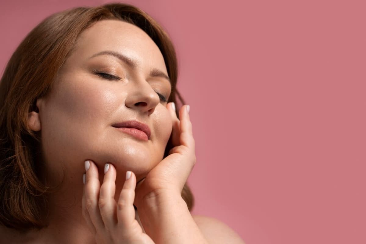 Beauty Tips: चेहरे की खोई रंगत को वापस लाएगा चुकंदर और गुलाब का ब्लश, जानें बनाने की विधि
