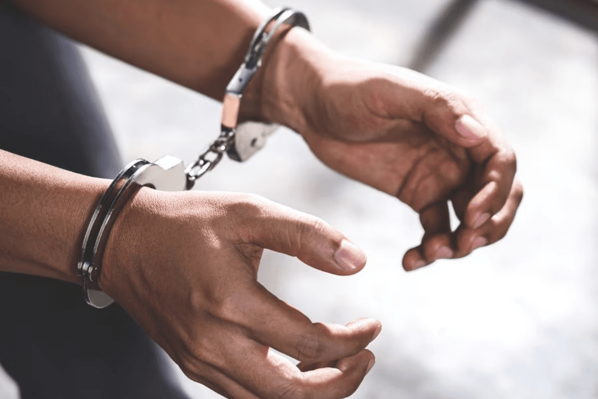 Bihar Crime News| Patna News: Assam Rifle soldier arrested for waving pistol at Patna Junction