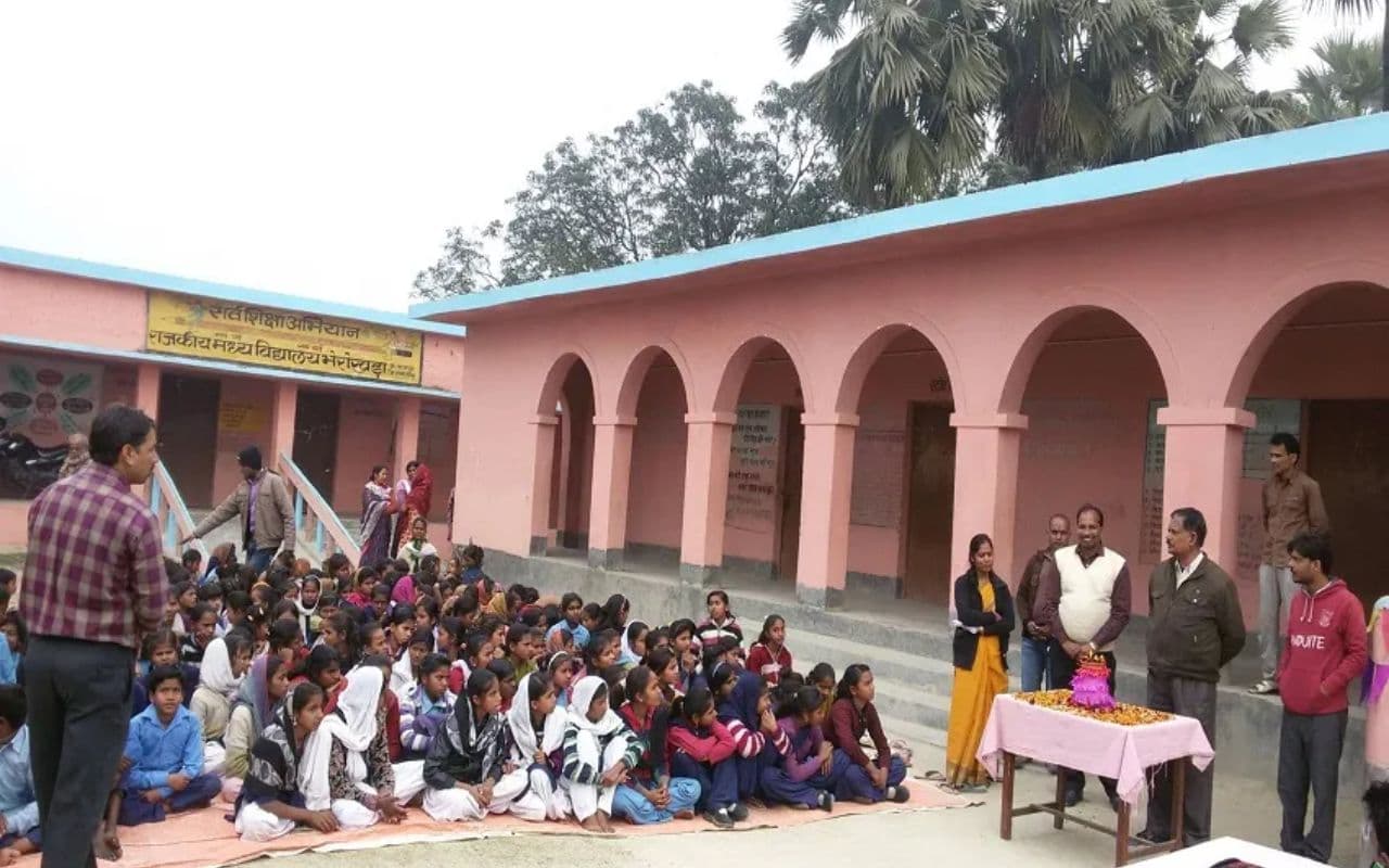 Bihar Education: शिक्षा विभाग ने जारी किया आदेश, अब स्कूलों में चेतना सत्र के दौरान करना होगा लाउडस्पीकर का उपयोग