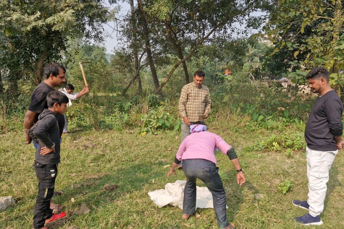 मुजफ्फरपुर में नवजात शव मिलने से मचा हड़कंप, अवैध अस्पतालों पर कार्रवाई का आदेश