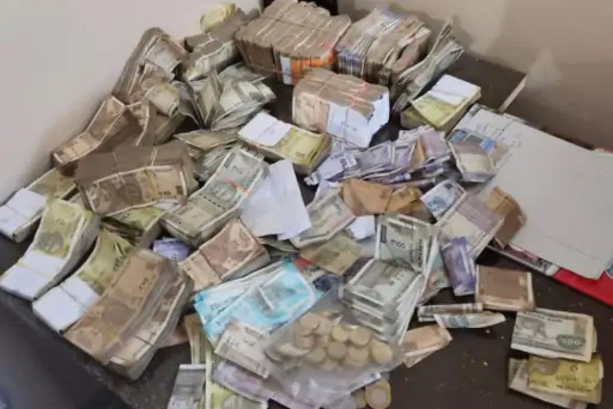 पटना में नेपाली गिरोह का भंडाफोड़, करोड़पति बनाने के नाम पर ठगी का बड़ा खेल, जानें पूरा मामला