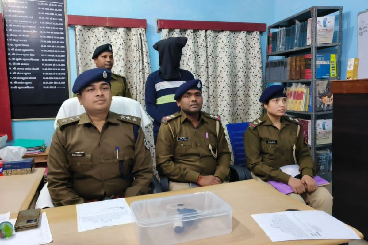 औरंगाबाद में देशी कट्टा के साथ युवक गिरफ्तार, पुलिस ने की बड़ी कार्रवाई