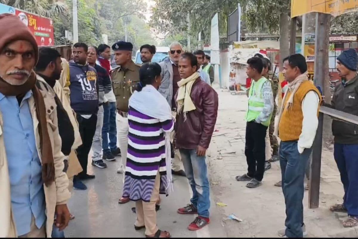 मुजफ्फरपुर में सड़क पर प्रेमी-प्रेमिका का हाईवोल्टेज ड्रामा, युवती ने किया हैरान करने वाला दावा, पब्लिक दंग