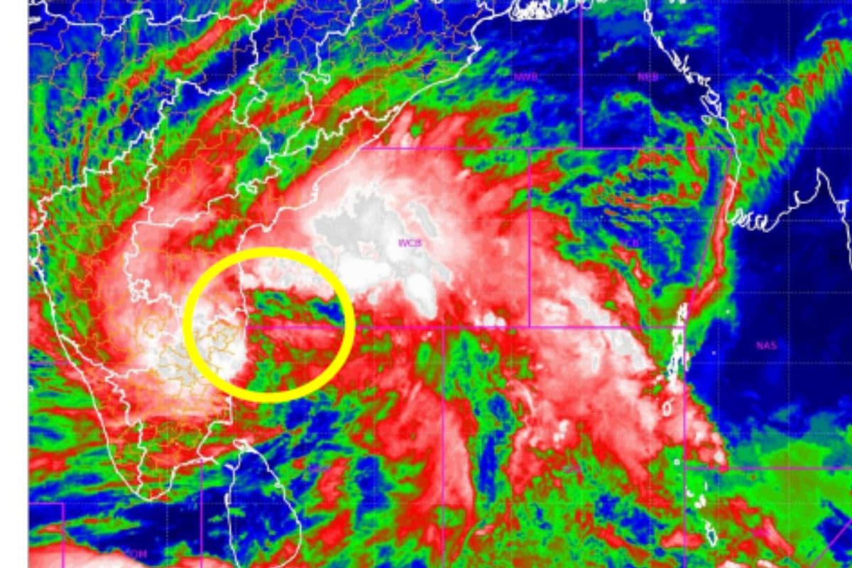 Cyclone Fengal Tracker: चक्रवात फेंगल का कहर, इन राज्यों में होगी अत्यधिक भारी बारिश, रेड अलर्ट जारी