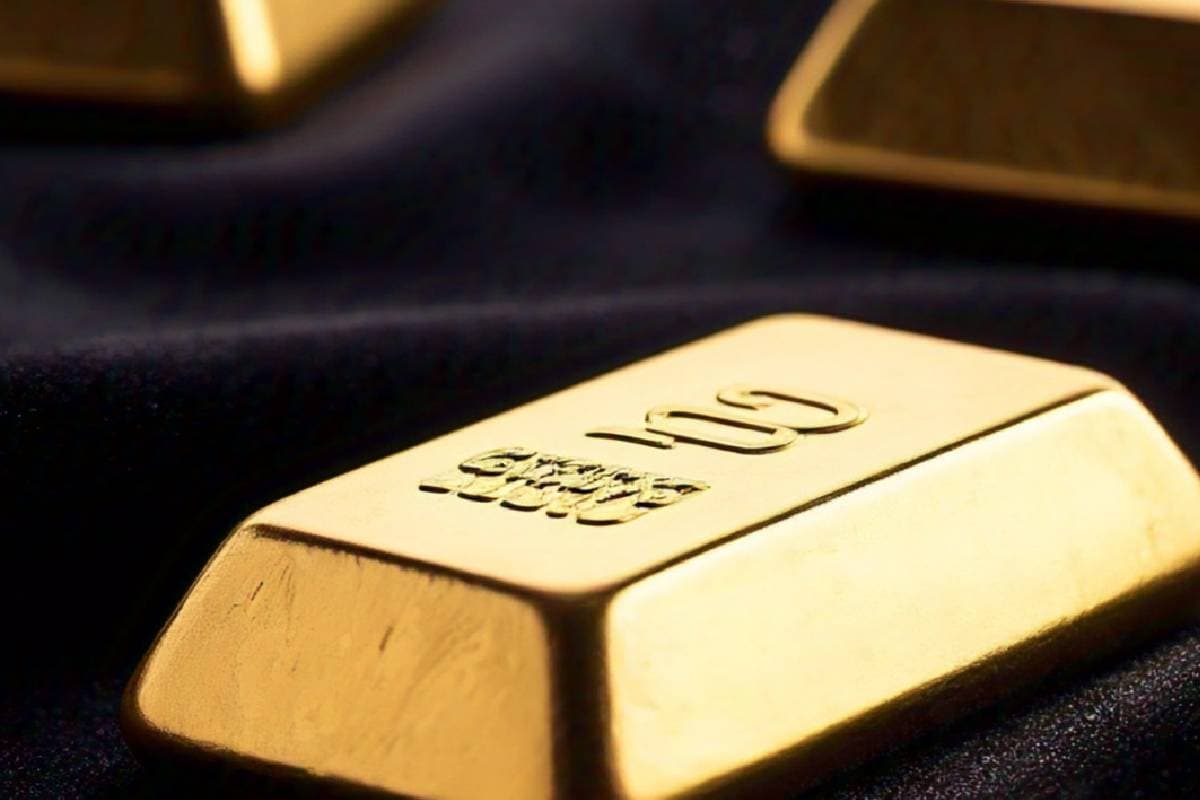 Gold Rate Today : рд╕рд╕реНрддрд╛ рд╣реБрдЖ рд╕реЛрдирд╛, рдХреАрдордд рдореЗрдВ 1,050 рдЯрдХрд╛ рдХреА рдХрдореА