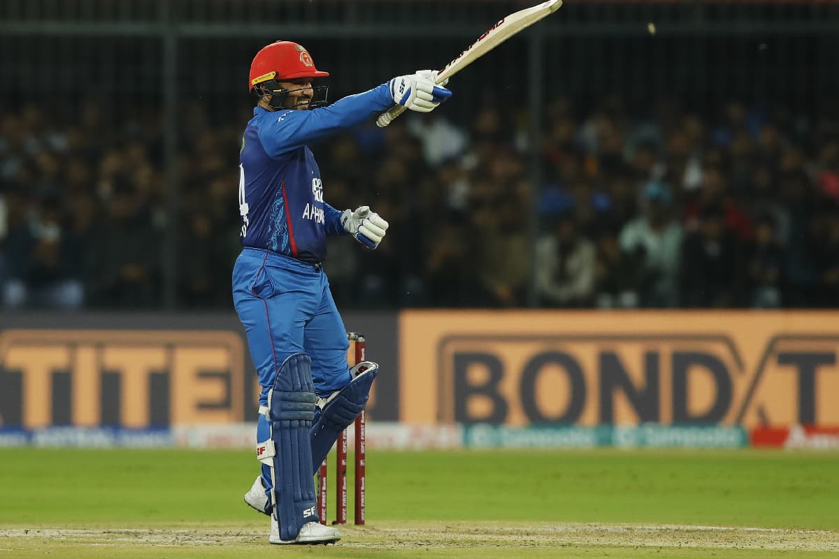 Zimbabwe vs Afghanistan: सिराज के बाद अब इस खिलाड़ी पर चला ICC का डंडा, अंपायर से लिया था पंगा