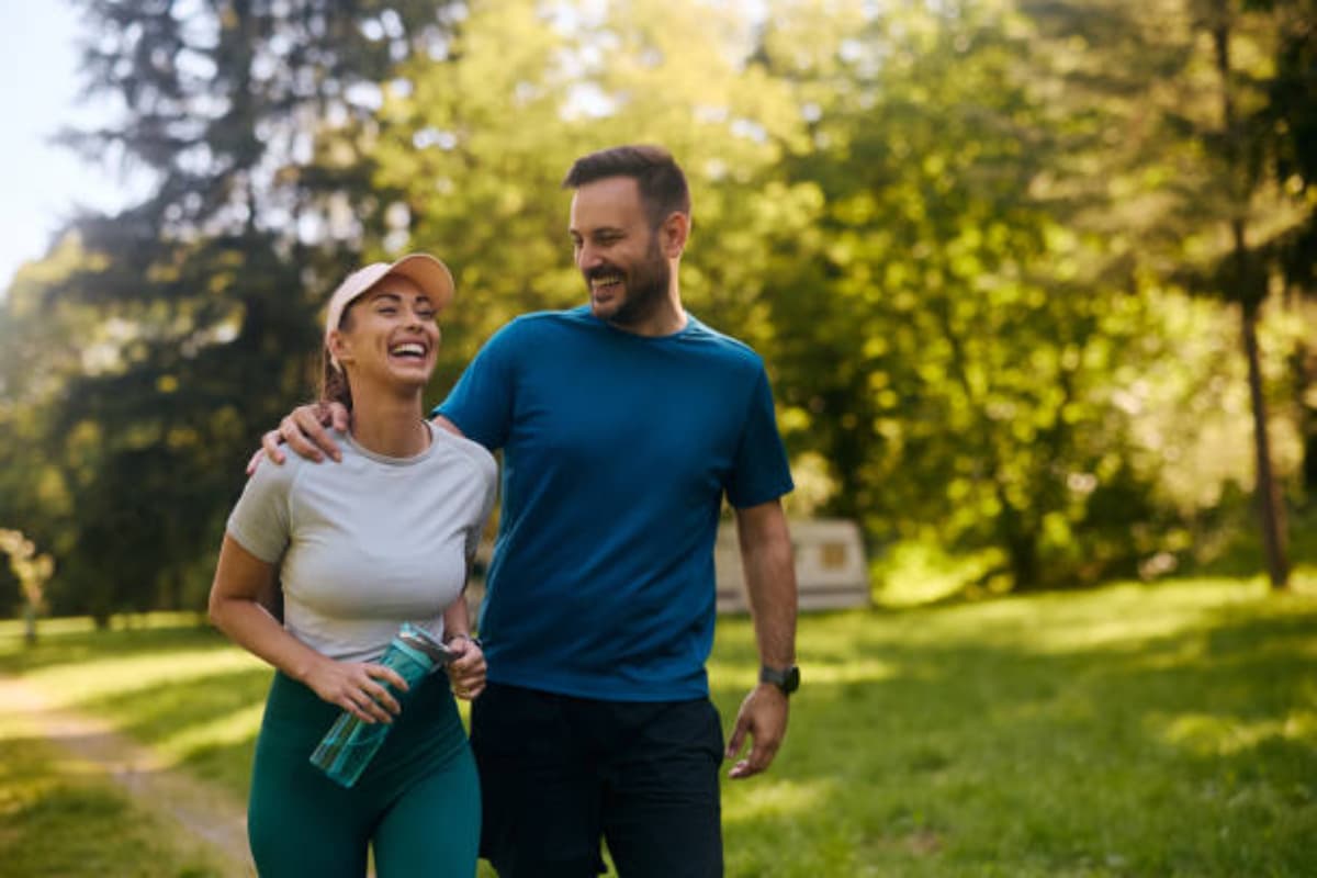 Healthy Lifestyle Tips: डेली रूटीन में शामिल करें ये 5 आदतें, बदलकर रख देगी आपकी जिंदगी