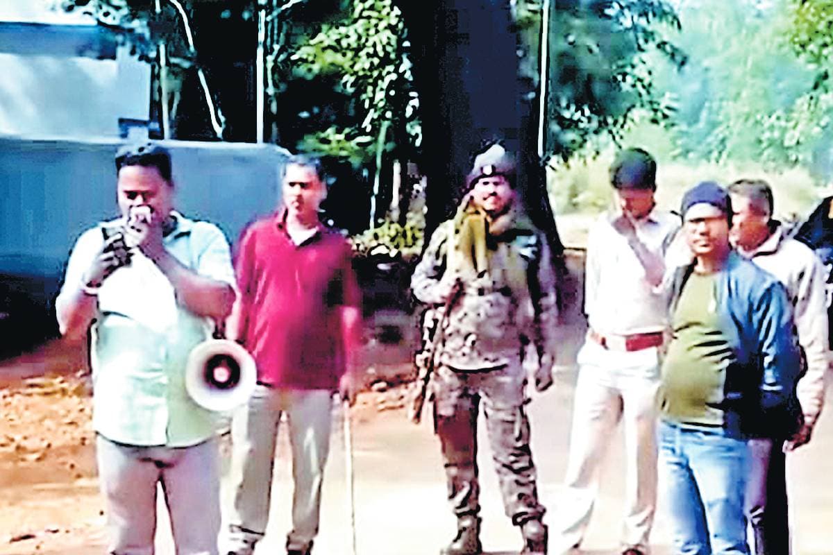 Jhargram News : बाघिन 'जीनत' झारखंड सीमा के रास्ते बेलपहाड़ी जंगल में घुसी, डर के साए में ग्रामीण