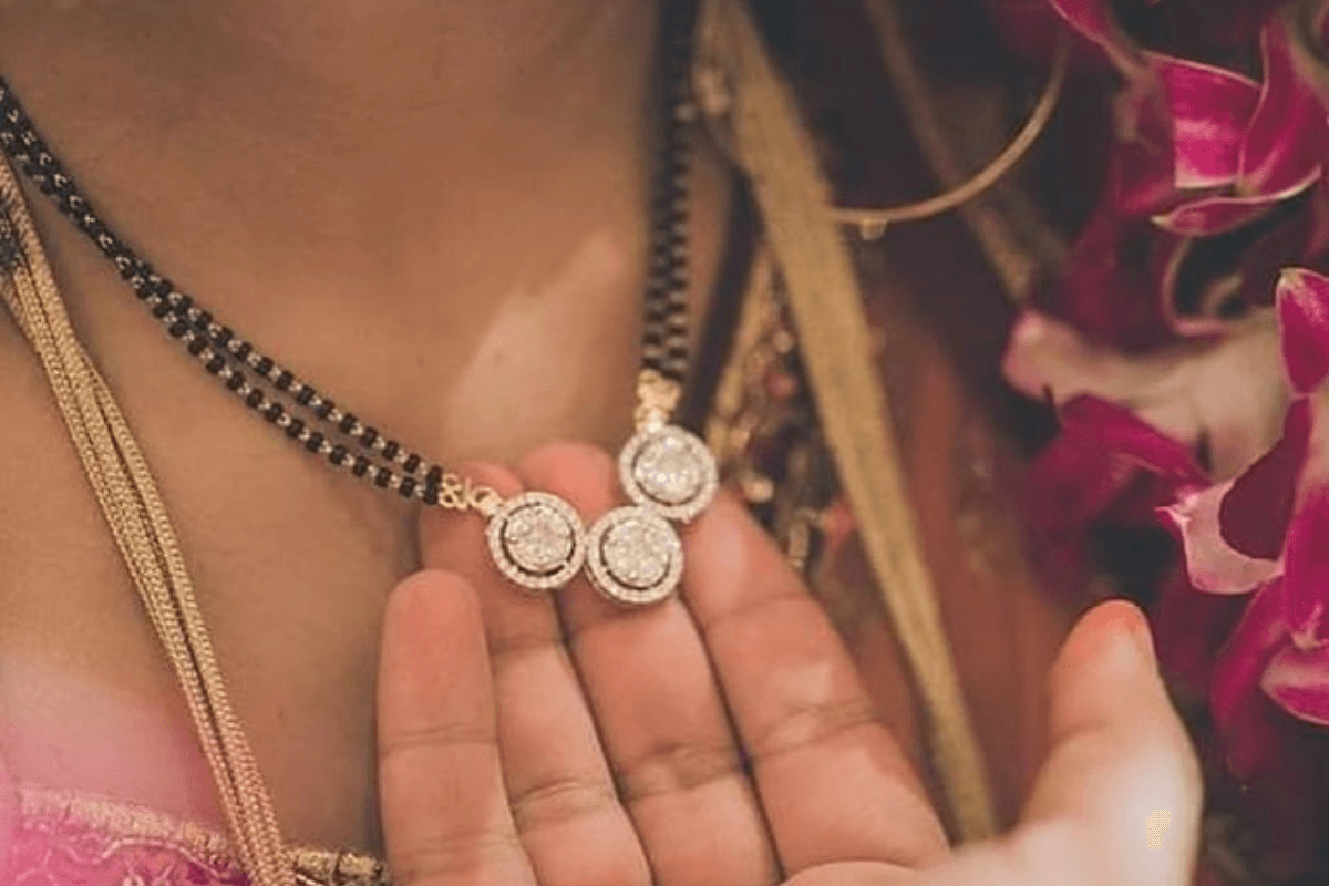 Latest Mangal-sutra Designs: अपनी होने वाली बहू के लिए बनवाएं सोने के खूबसूरत मंगलसूत्र, देखें लेटेस्ट डिजाइन