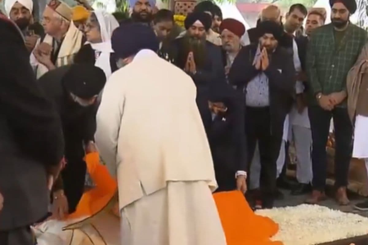 पंचतत्व में विलीन हुए पूर्व पीएम मनमोहन सिंह