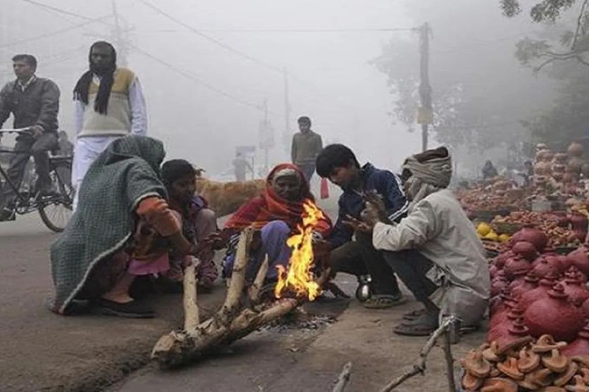 मुजफ्फरपुर में सर्दी का असर, ऊनी कपड़े और गीजर-हीटर की बिक्री में उछाल