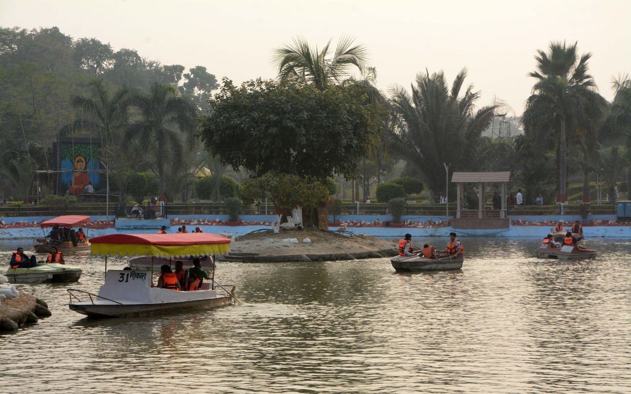 पटना में यादगार होगी New Year 2025 की पार्टी, नये वर्ष के स्वागत में यहां होगा गेट-टुगेदर और खूब होगी मौज-मस्ती