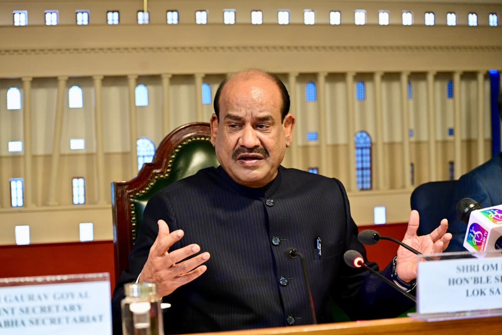 Lok Sabha: विकास और पर्यावरण संरक्षण के बीच संतुलन जरूरी