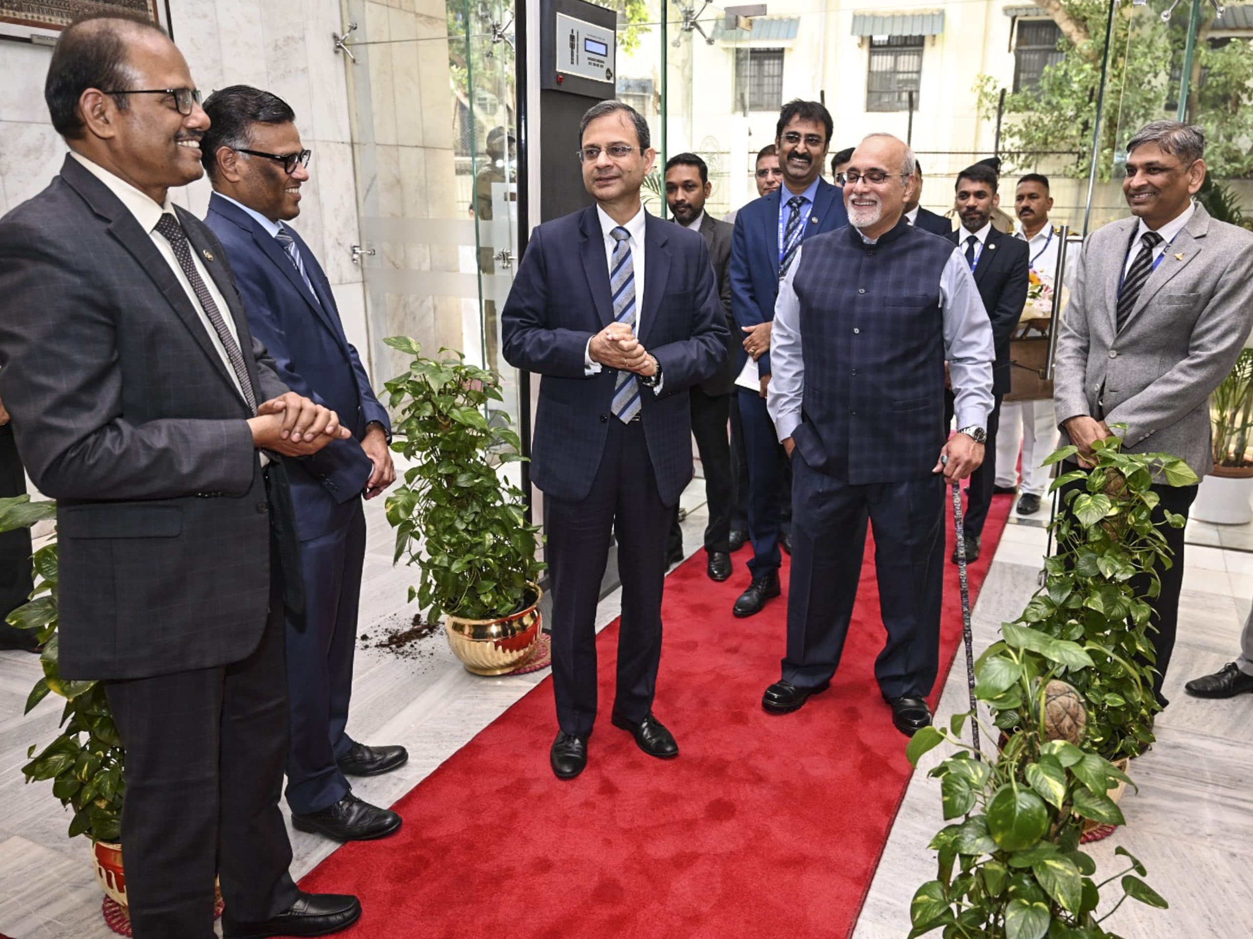 कभी आरबीआई के सचिव थे संजय मल्होत्रा, आज संभाली गवर्नर की कमान