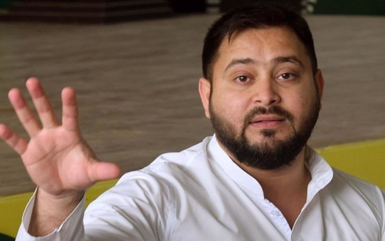 Bihar: कांग्रेस प्रभारी ने तेजस्वी पर दिया बड़ा बयान, बोले- ‘हमारी सरकार बनी तो दो डिप्टी सीएम होंगे, एक मुस्लिम होगा’