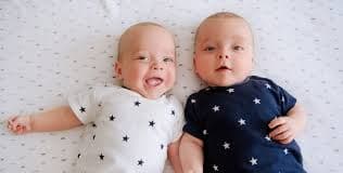 Twins Boys Names: जुड़वा लड़के हुए है? यहां चुनिए कुछ 15 लेटेस्ट नामों को