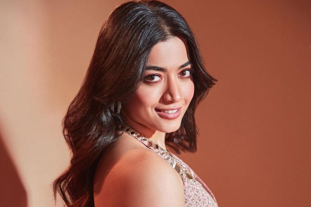 Rashmika Mandanna: फिल्मों के नाम में हुईं कन्फ्यूज्ड, तो यूजर्स ने कर डाला ट्रोल, फिर मांगनी पड़ी माफी