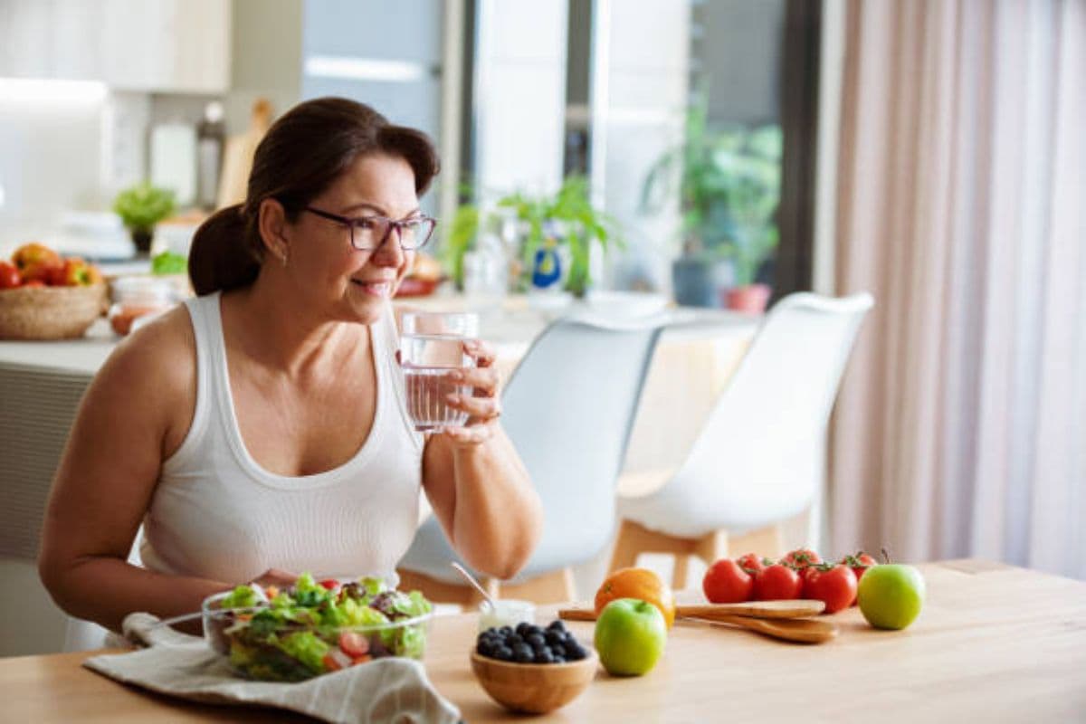 Water Weight: क्या होता है वॉटर वेट? जानें कारण और बचाव के तरीके