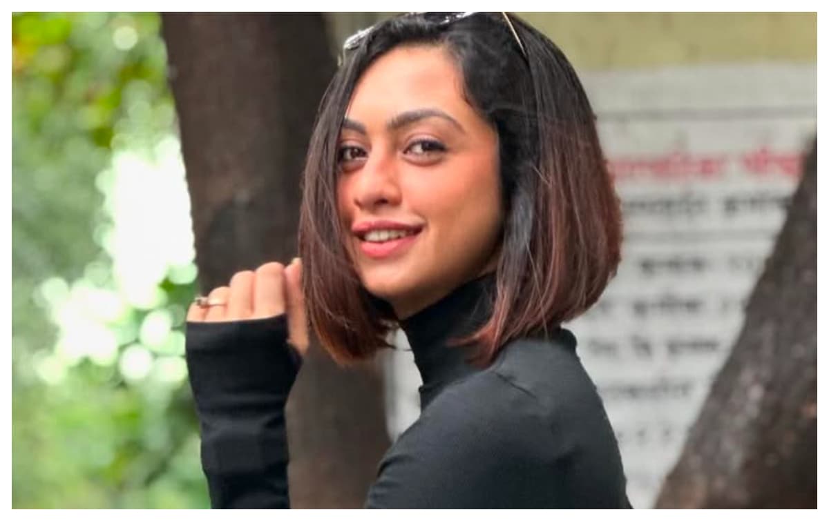 Abigail pande : अभिनेत्री ने कहा साथ रहने के लिए शादी की जरूरत नहीं है 