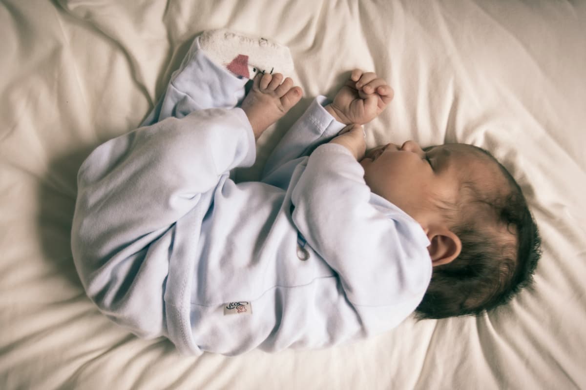 Baby Names: बेटा हो या फिर बेटी, नहीं मिलेंगे उसके लिए इनसे ज्यादा प्यारे नाम