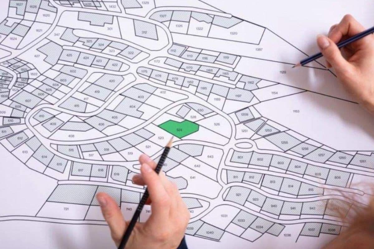 Bihar Bhumi : बिहार में जमीन का नक्शा क्यों जरूरी है? इसे घर बैठे कैसे मंगवाएं? जानिए सबकुछ…