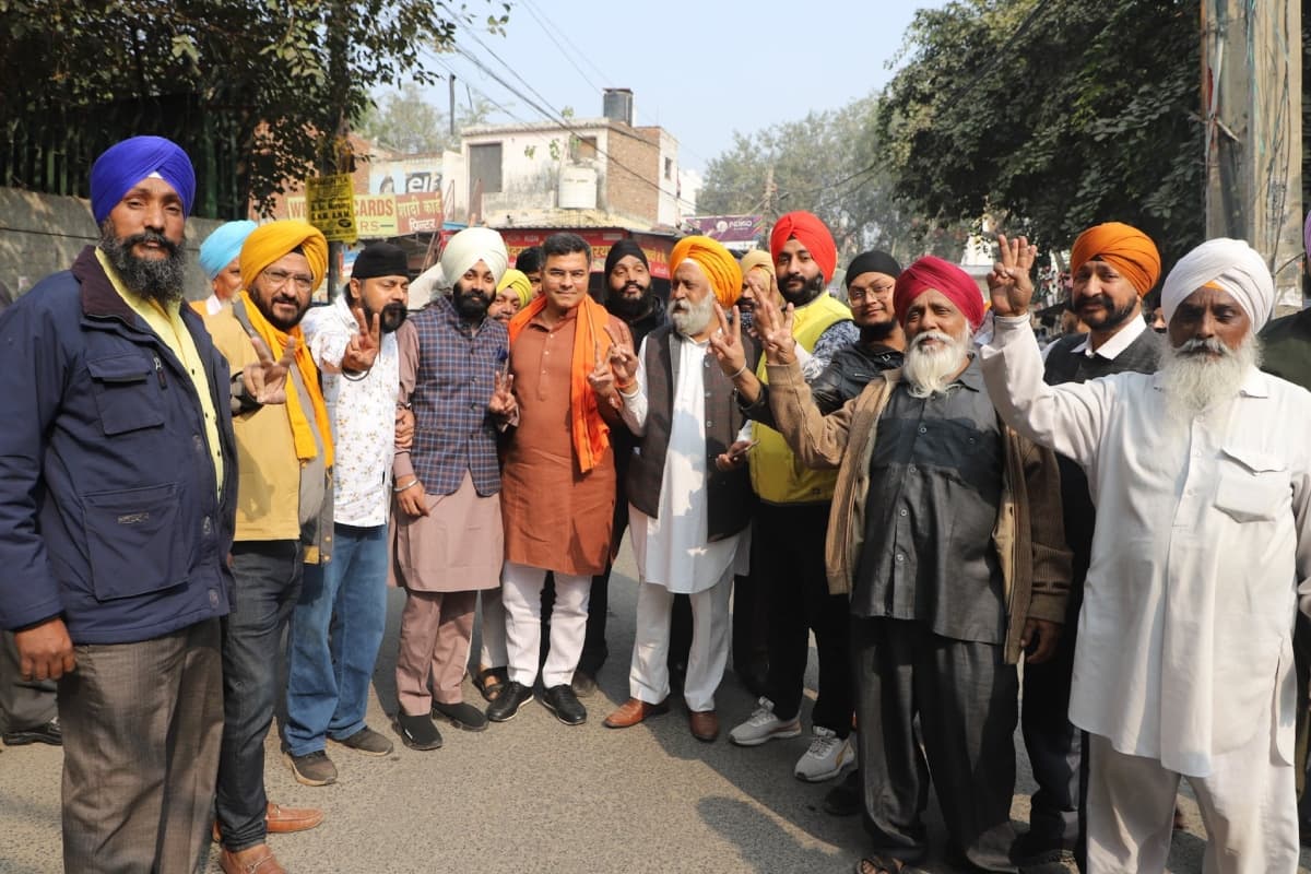 दिल्ली के कितने सीटों पर है सिख समुदाय का असर?