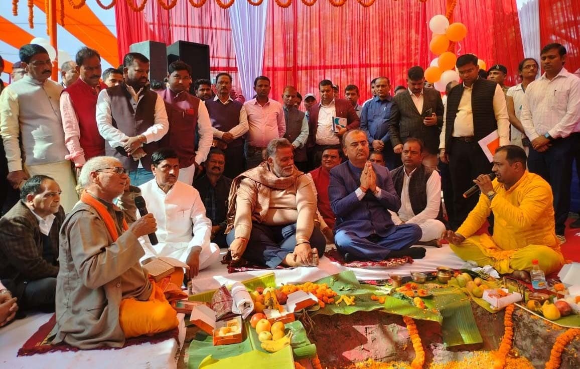 जिले में 25 करोड़ 60 लाख की योजनाओं से जनस्वास्थ्य होगा सुदृढ़ : मंत्री