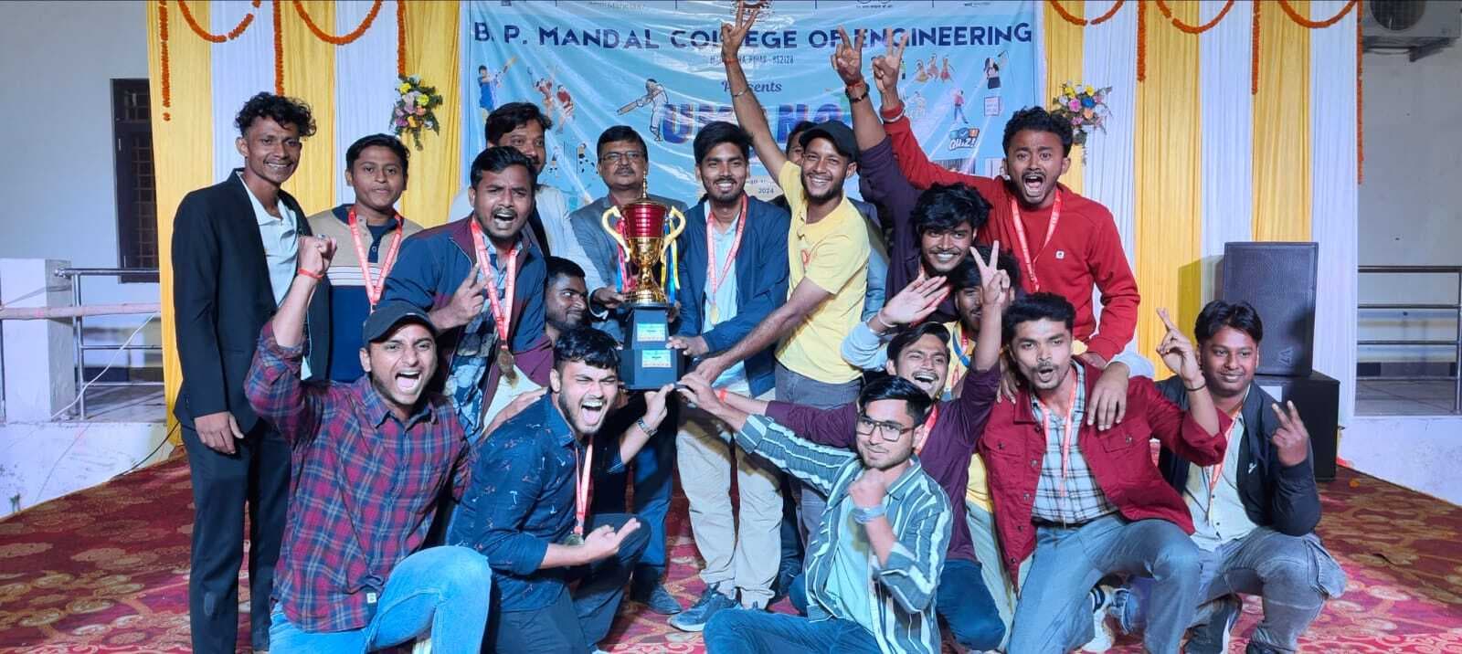 पुरस्कार वितरण के साथ हुआ उमंग प्रतियोगिता संपन्न