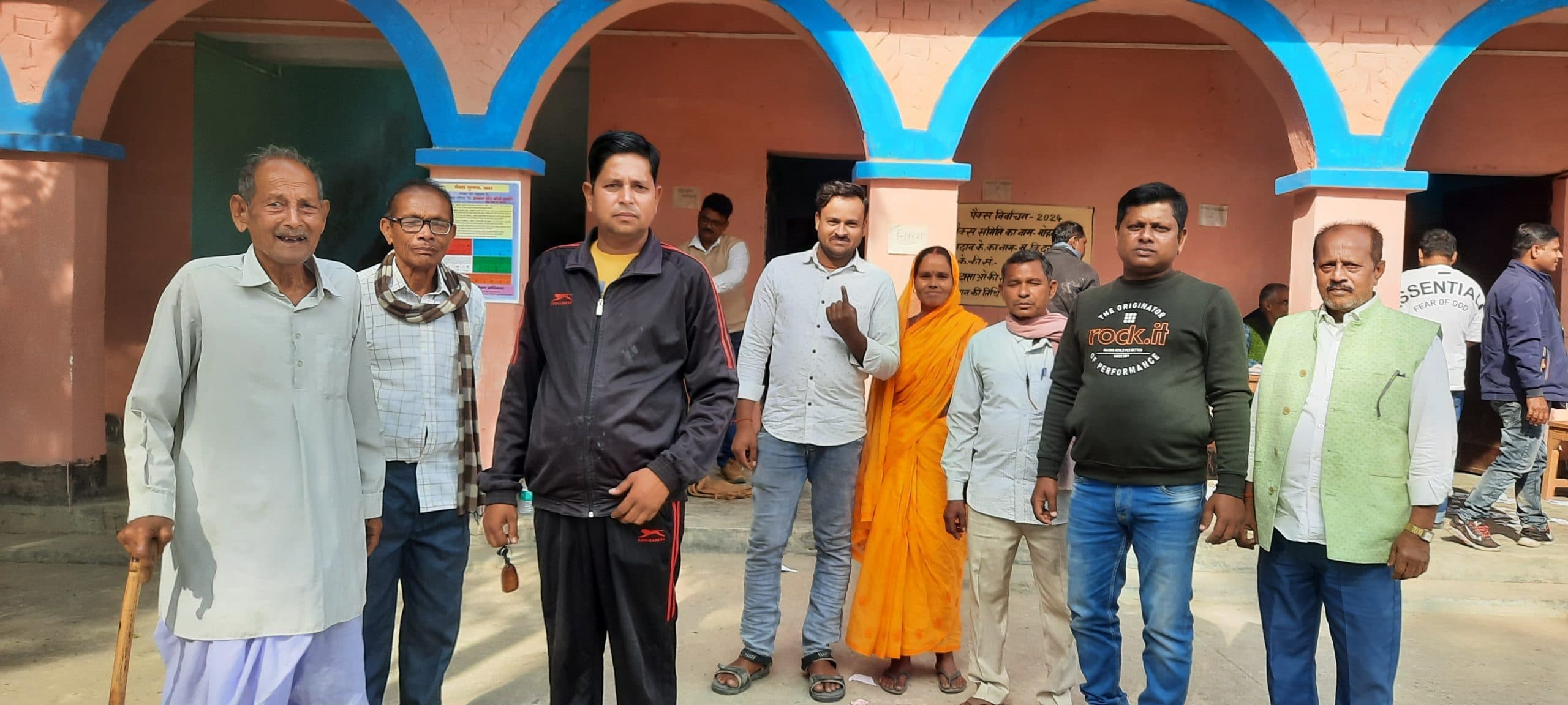 Katihar news : पैक्स चुनाव : कदवा में 55.748 प्रतिशत हुआ मतदान