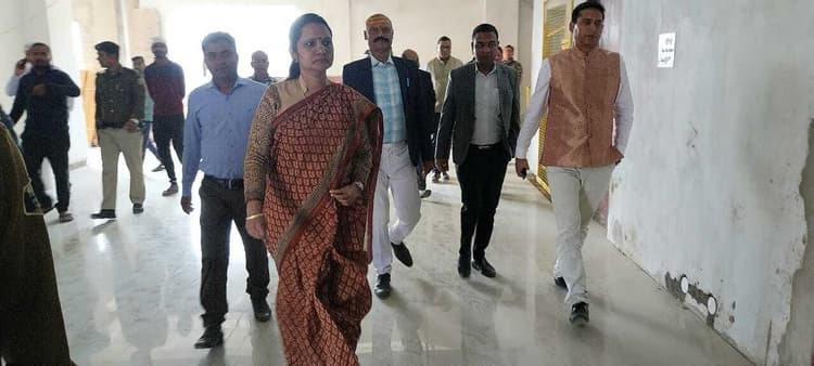 Madhubani News : जिला एवं सत्र न्यायाधीश ने बेनीपट्टी उपकारा का किया निरीक्षण